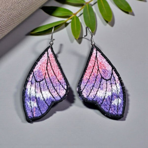 Haftowane kolczyki skrzydła motyla róż z fioletem