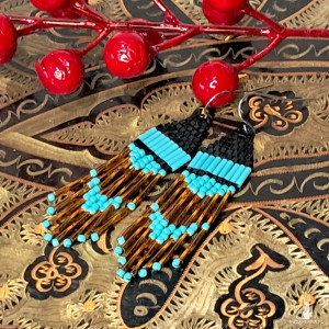 Pilar - Ręcznie robione kolczyki z koralików – turkusowo pomarańczowe etniczne kolczyki