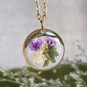 Złota zawieszka złoty wisiorek kwiaty fioletowa