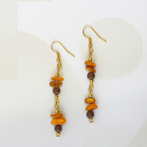 Wiszące kolczyki z kamyczkami