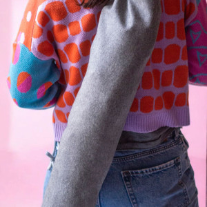 Szary flauszowy pokrowiec na matę do jogi