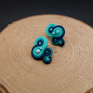 Kolczyki sutasz sztyfty 17