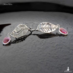 Kolczyki srebrne listki z turmalinem