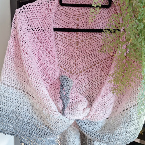 Chusta szydełkowa Amore