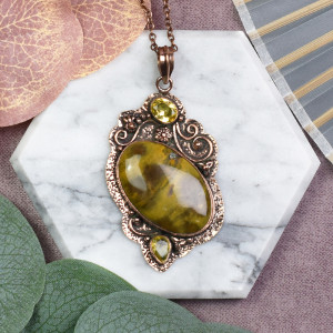 Miedziany ozdobny wisiorek z jaspisem i cytrynem #583