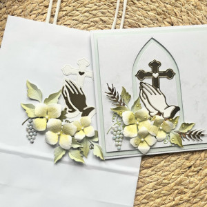 371,komunia -kartka do koperty z torebką