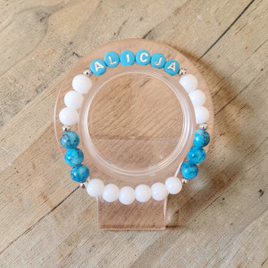 Bransoletka personalizowana z imieniem – idealny prezent