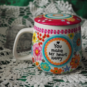 ręcznie malowany kubek z zaparzaczem FOLK pink