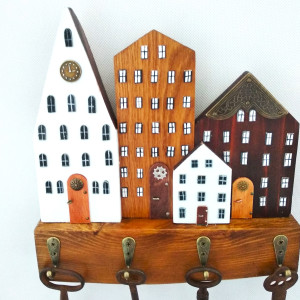 Wieszak na klucze lub biżuterię „Ulica Zaciszna”