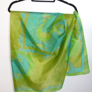 Duża jedwabna malowana chusta Zielony Ptak