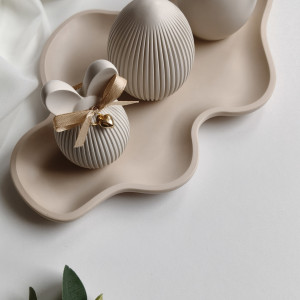 Zestaw dekoracji wielkanocnych z podstawką jajka wielkanocne prezent