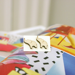 Drewniane kolczyki sztyfty Słóń