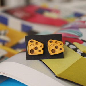 Drewniane kolczyki sztyfty Ser