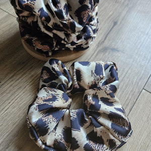 Gumka satynowa z miękkiej satyny w wzór panterka zwierzak centki