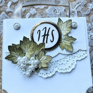 395,Komunia-kartka na komunię w pudełku z torebką