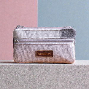 Jasnoszary portfel damski