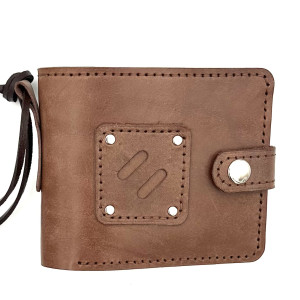 Ciemno-brązowy portfel motocyklisty skórzany ręcznie uszyty.