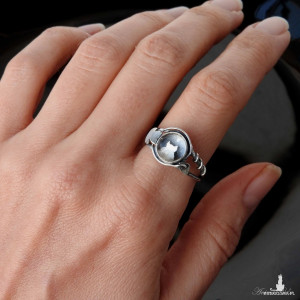 Pierścionek srebrny kotek w krysztale górskim