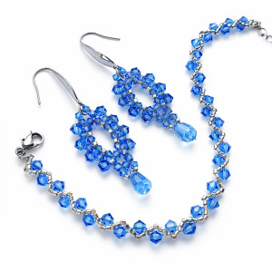 Komplet Biżuterii „Sapphire Clarity” - Bransoletka i Kolczyki z Kryształów Preciosa