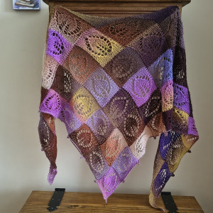 Liście - duża, miła, stylowa chusta 100% delikatnej wełenki