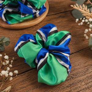 Gumka satynowa z miękkiej satyny delikatna pastelowa pasy granat zielona