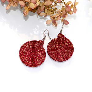 Bordowe Złote Kolczyki Sutasz Koła Twisted Stal Chirurgiczna