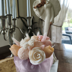 Candle flower box M wykonany z naturalnych świec sojowych z aromatem