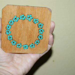 rustykalna podkładka pod kubek