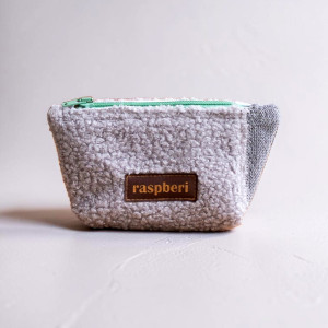 Szara kosmetyczka MINI baranek