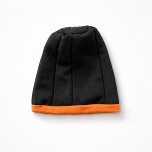 Czapka  damska wiosenna uniwersalna