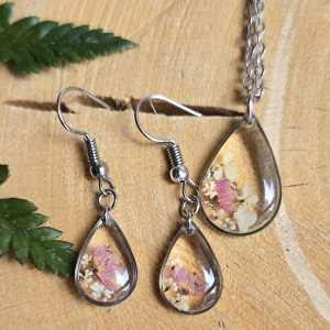 Komplet kolczyki srebrna zawieszka srebrny wisiorek prawdziwa roślina różowe