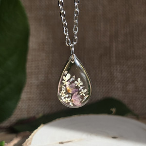 Srebrna zawieszka srebrny wisiorek kwiat naszyjnik żywica z żywicy kwiaty łezka różowa