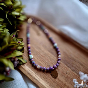 Naszyjnik "Jaspis i Monstera"