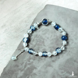 Elegancka bransoletka handmade w odcieniach błękitu i kryształu