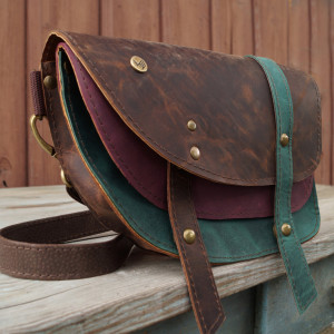 ARIA Nerka/Torebka Skórzana Crazy Horse Brąz Zieleń Bordo