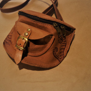 Skórzana Nerka LEŚNE LICHO Paproć Jasny Brąz