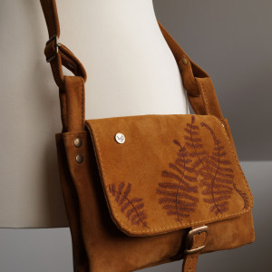 SUROWA BARONOWA Mała Ruda Zamszowa PAPROĆ