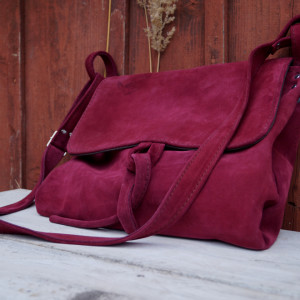 SUROWA BARONOWA Czerwone Wino ZAMSZ