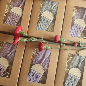 Zakładka do książki "Dobry nauczyciel uczy, najlepszy inspiruje" - kolor szary