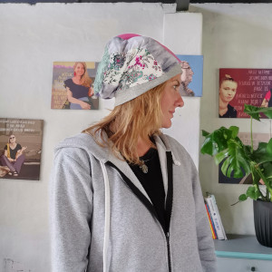 Czapka damska uniwersalna patchworkowa