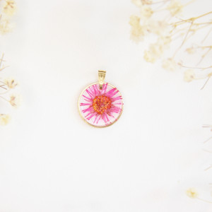 Zawieszka do naszyjnika - stokrotka
