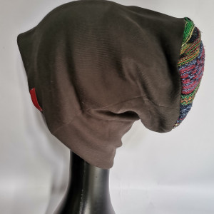 Czapka oskarżony kochał cudze