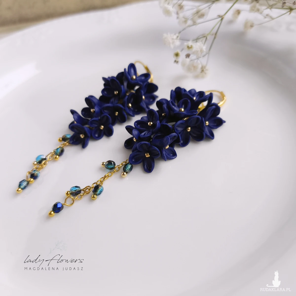 Kolczyki z gantowymi kwiatuszkami