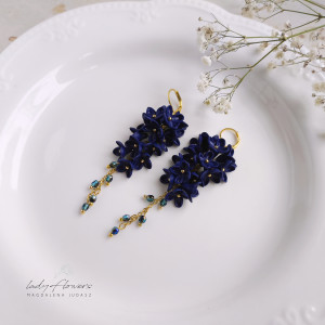 Kolczyki z gantowymi kwiatuszkami