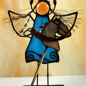 Aniołek witrażowy 3D z konikiem