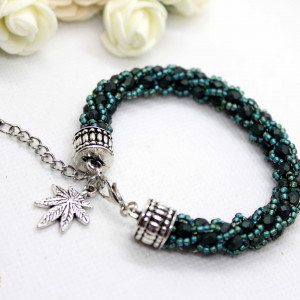 bransoletka z zielonych kryształków