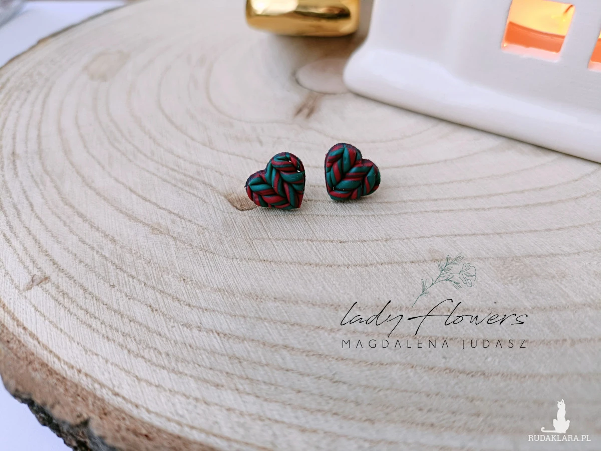 Kolczyki sweterkowe serduszka