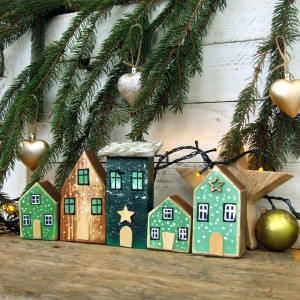 Zestaw domków do świątecznych dekoracji - w odcieniach zieleni