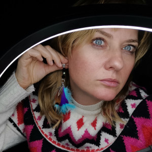 Klipsy kolorowe pióra