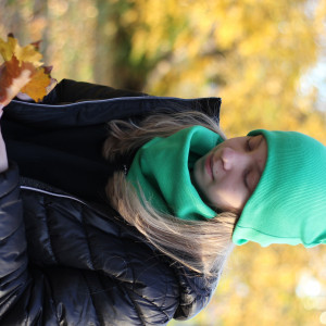 Czapka i komin zielona trawa